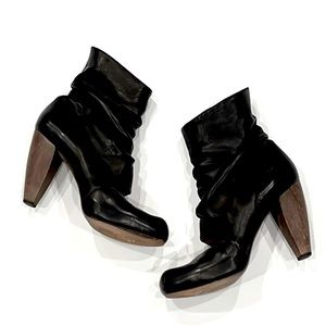Coclico Lydian Black Leather Open Vamp Ankle Bootie Heels